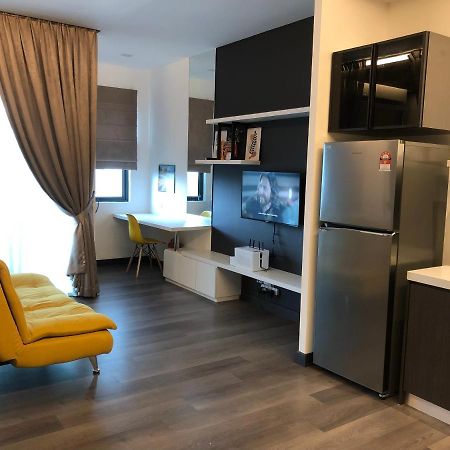 Mishal'S Homestay-Vista Bangi Studio Service Apartment Kajang Luaran gambar