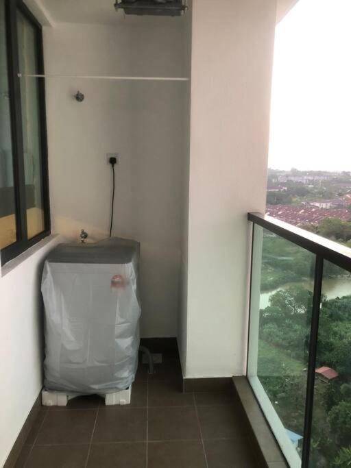 Mishal'S Homestay-Vista Bangi Studio Service Apartment Kajang Luaran gambar