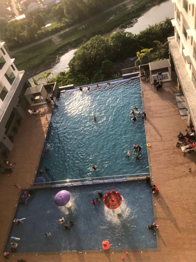 Mishal'S Homestay-Vista Bangi Studio Service Apartment Kajang Luaran gambar